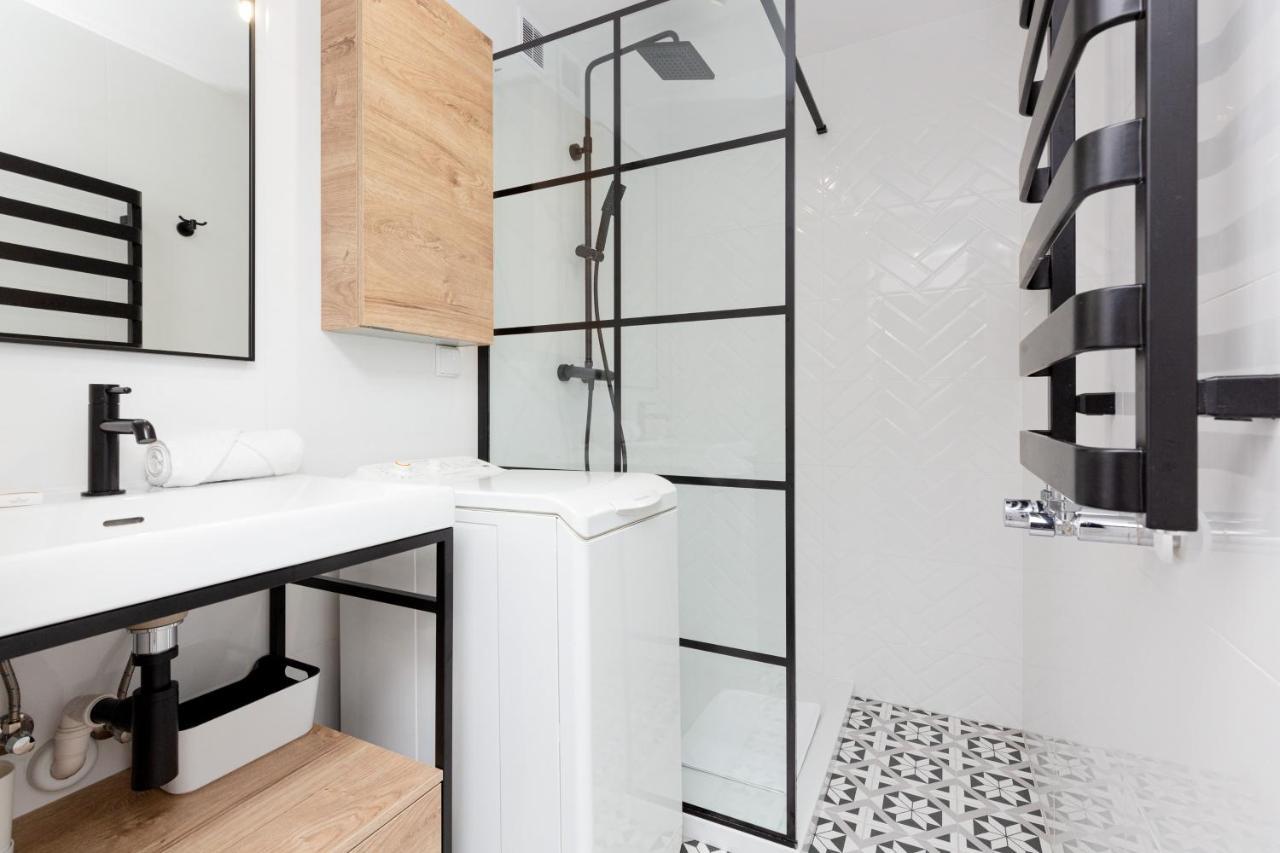 City Center Mezzanine Studio Chmielna By Noclegi Renters Warsaw Exterior photo
