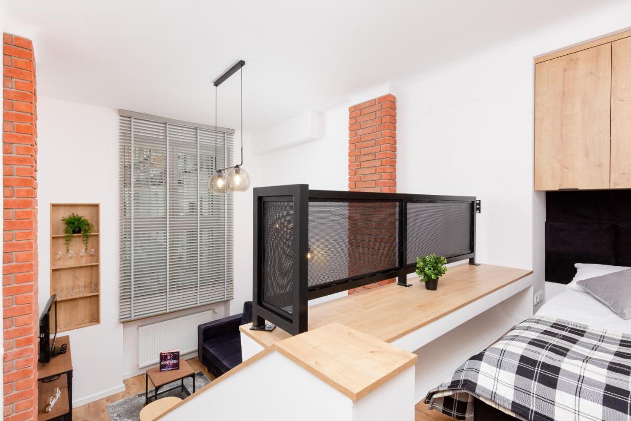 City Center Mezzanine Studio Chmielna By Noclegi Renters Warsaw Exterior photo